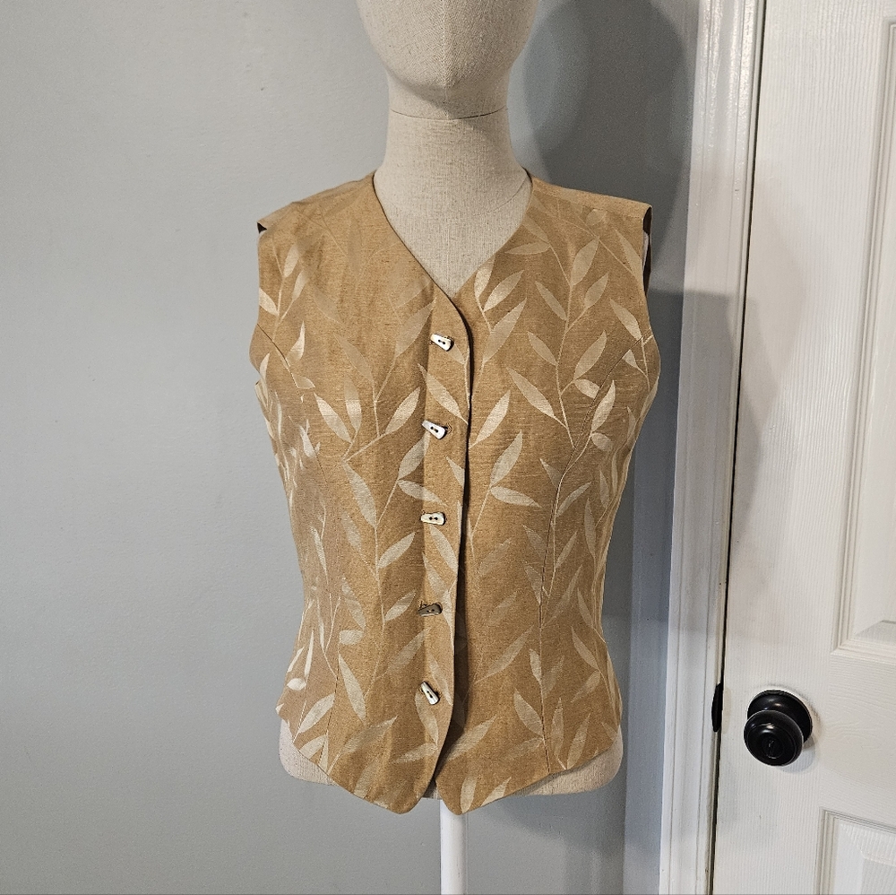 Dana Buchman Tan Leaf Print Button Down Vest